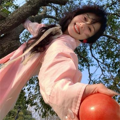 忧郁小女孩