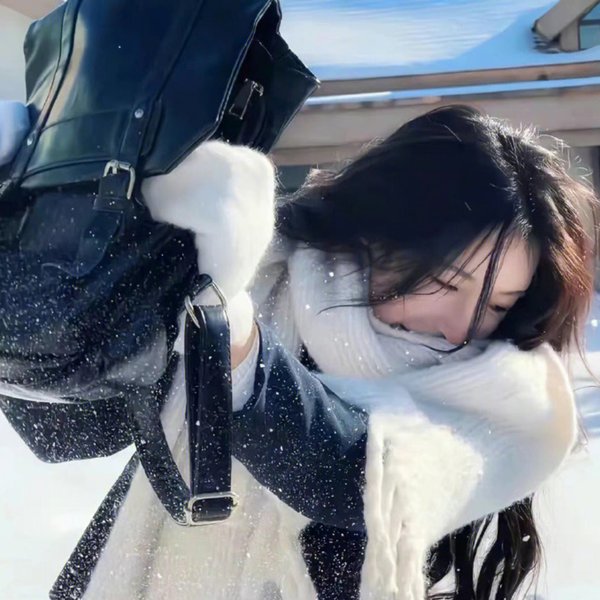 心不在焉的服务生